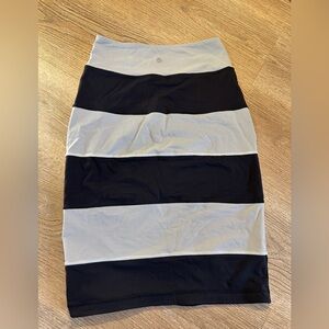Lululemon Athletica Black and White Pencil Skirt